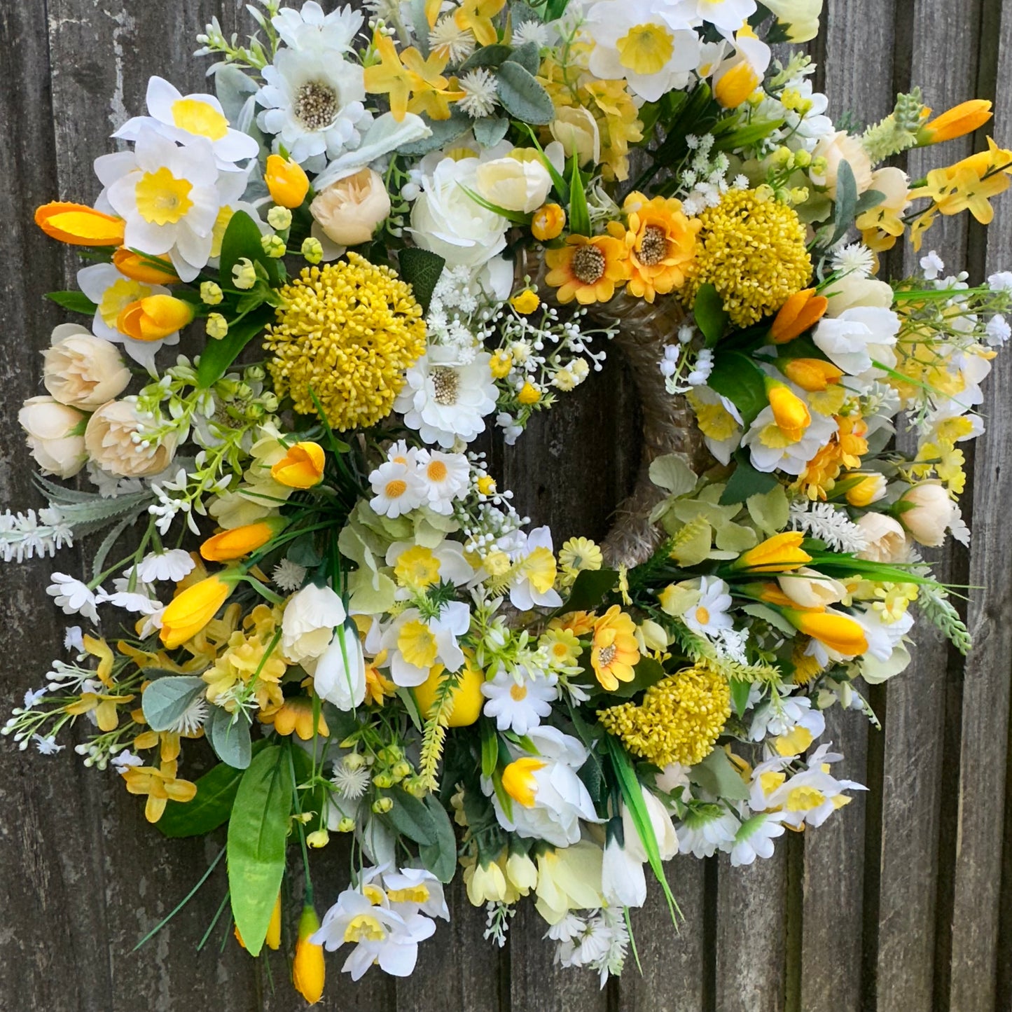 Florence. Yellow & white wreath.