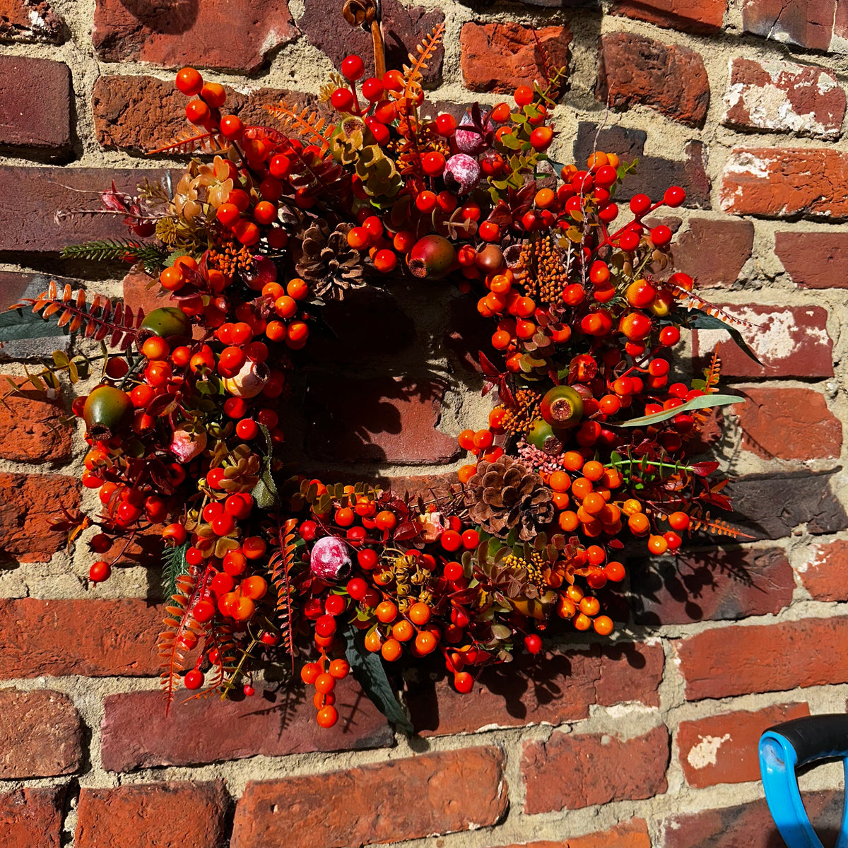 “Rusty“ wreath 45cm. Berries galore