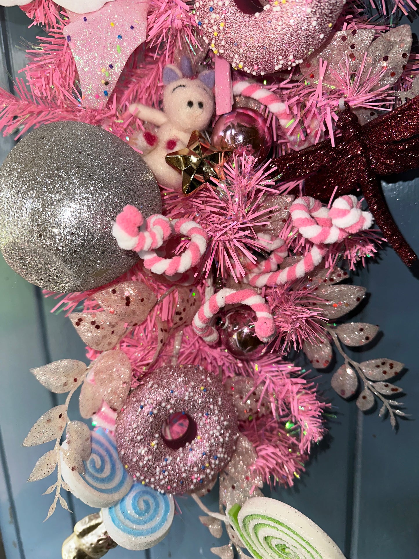 Sweets for my sweet teardrop wreath/swag