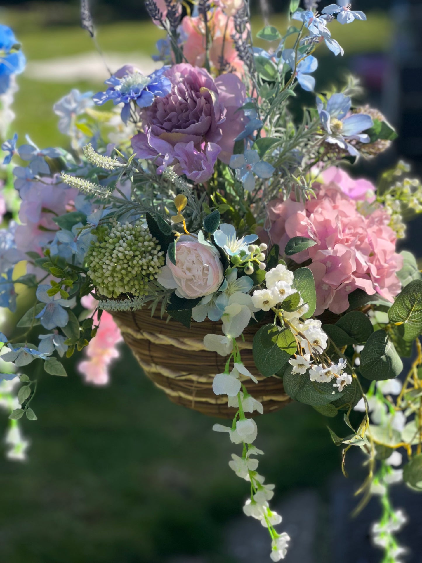 Tallulah hanging baskets & wreath
