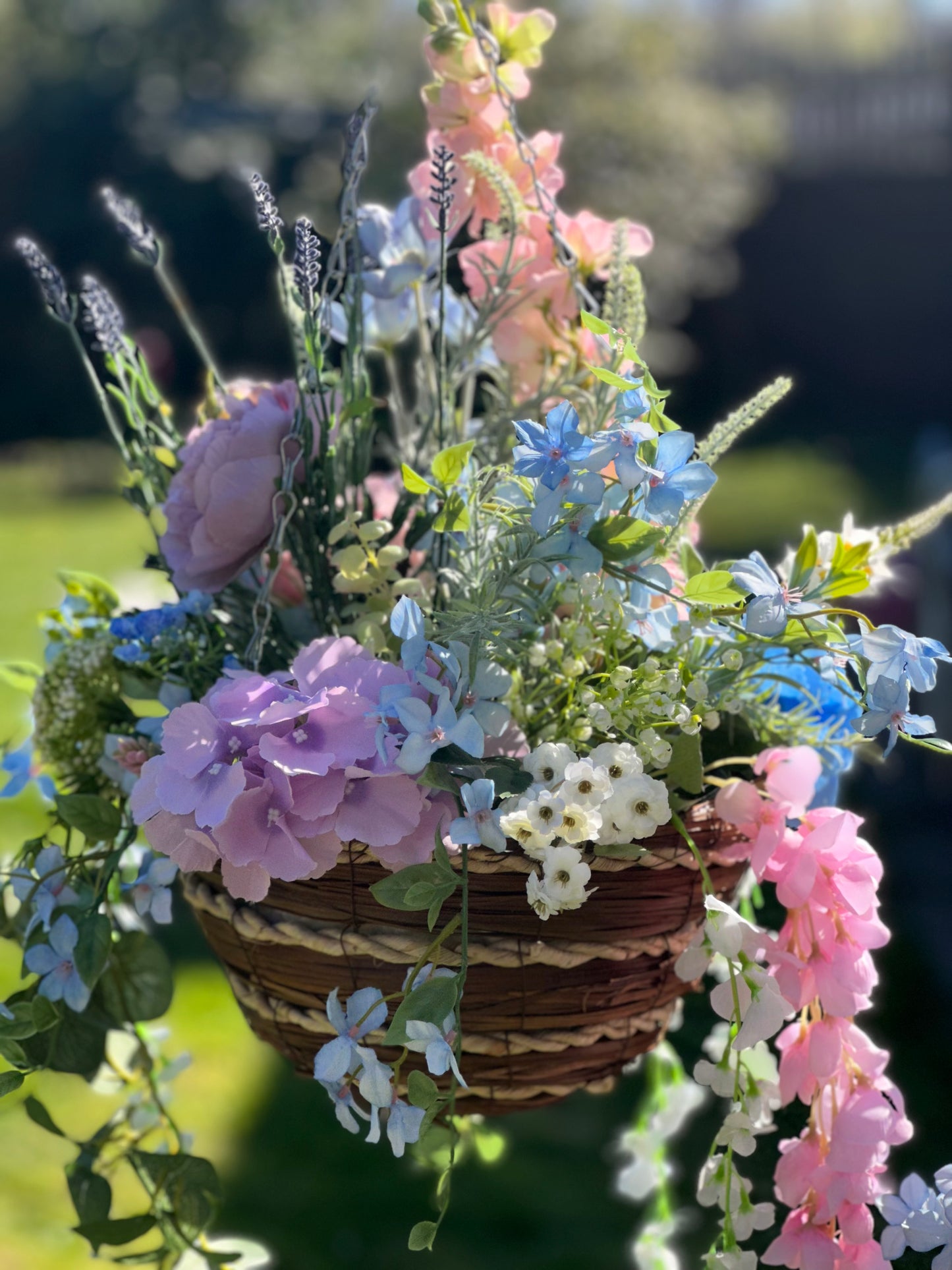 Tallulah hanging baskets & wreath