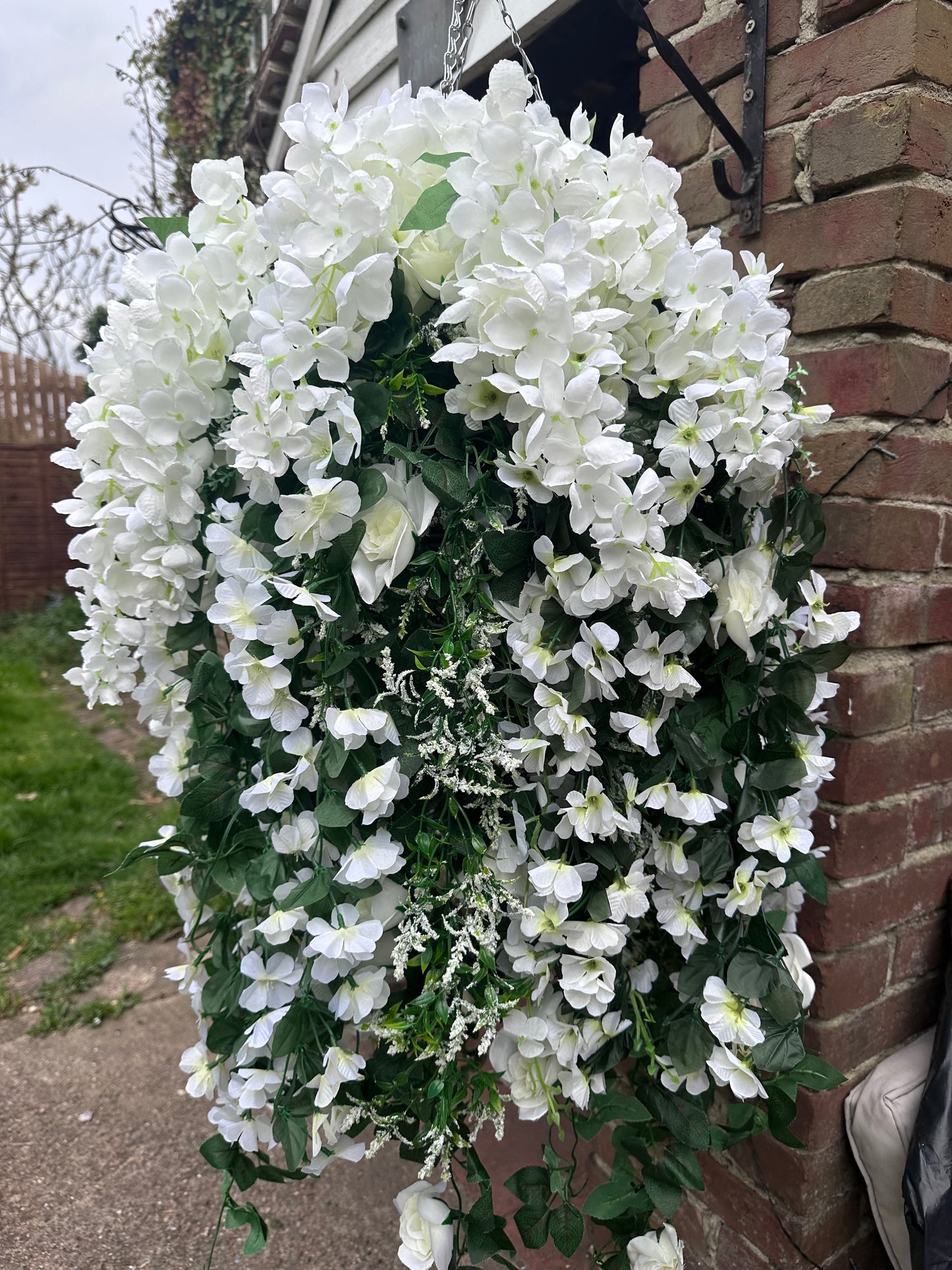Deluxe white florals 14” hanging basket