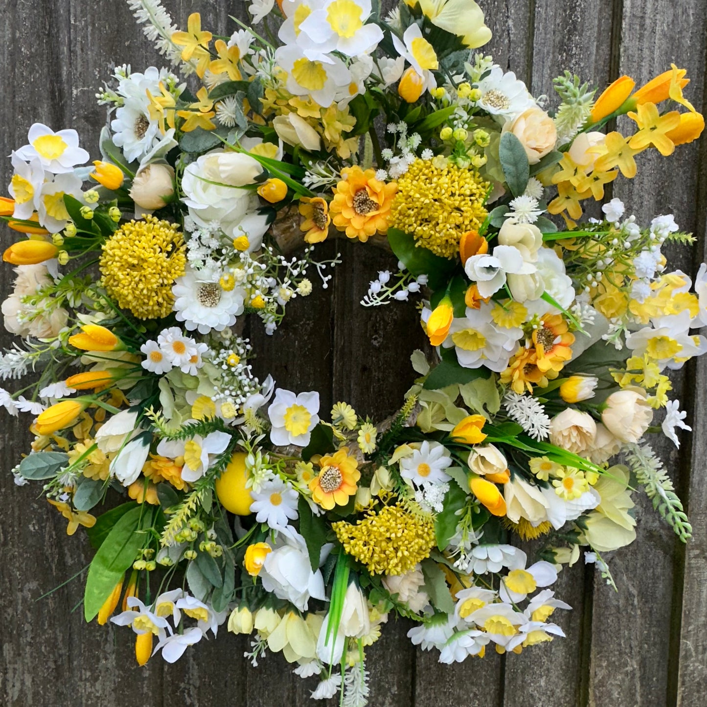 Florence. Yellow & white wreath.
