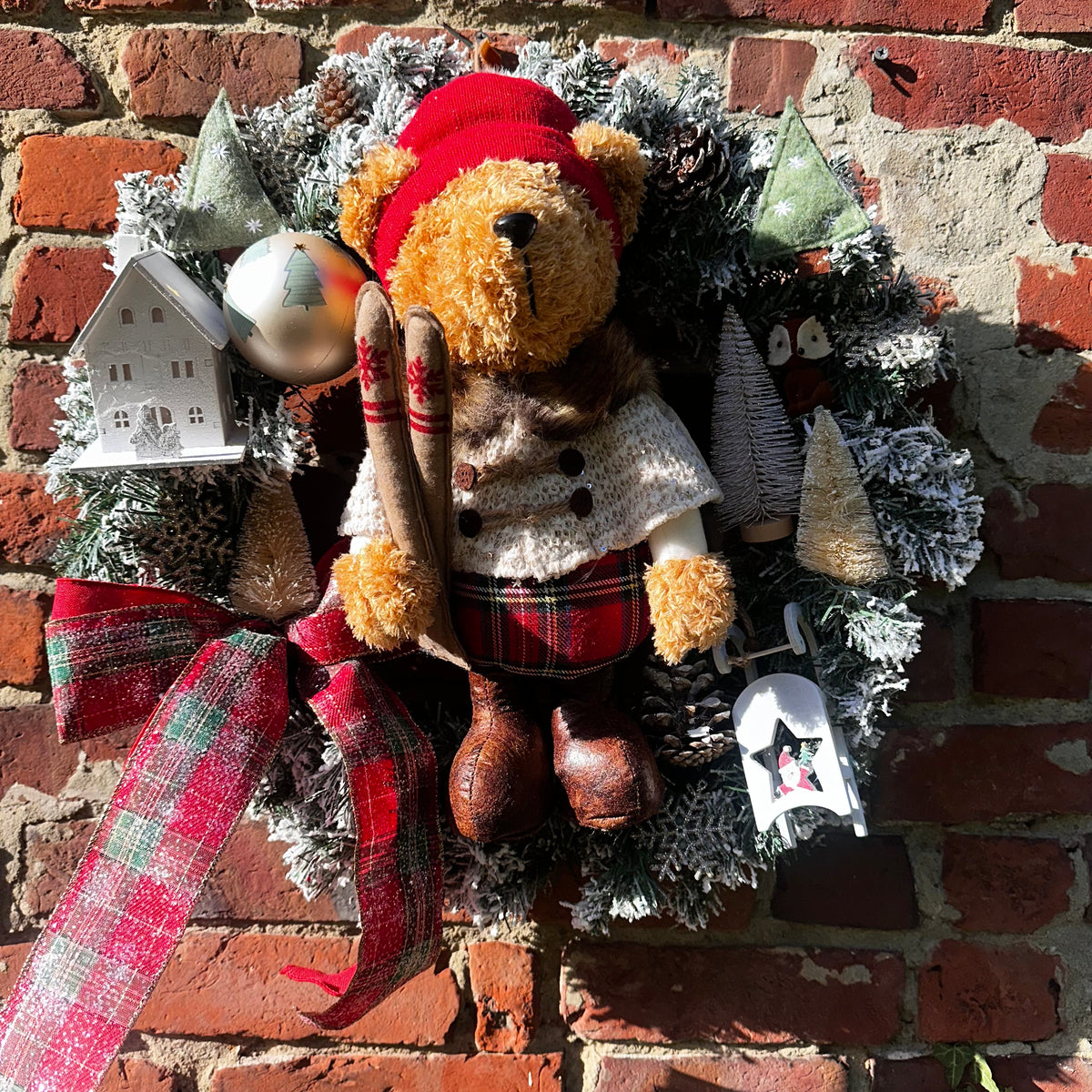 Paddy gone skiing wreath