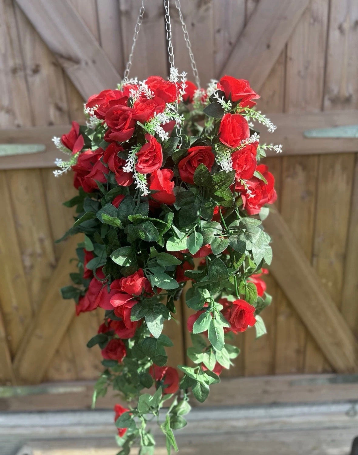 “Phia” hanging basket with Red flowers
