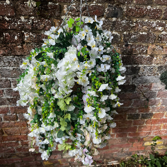 “Fresh” white standard hanging basket