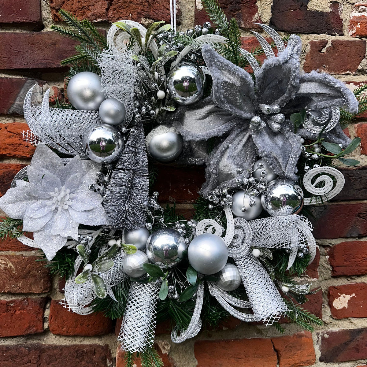 Silver Wreath