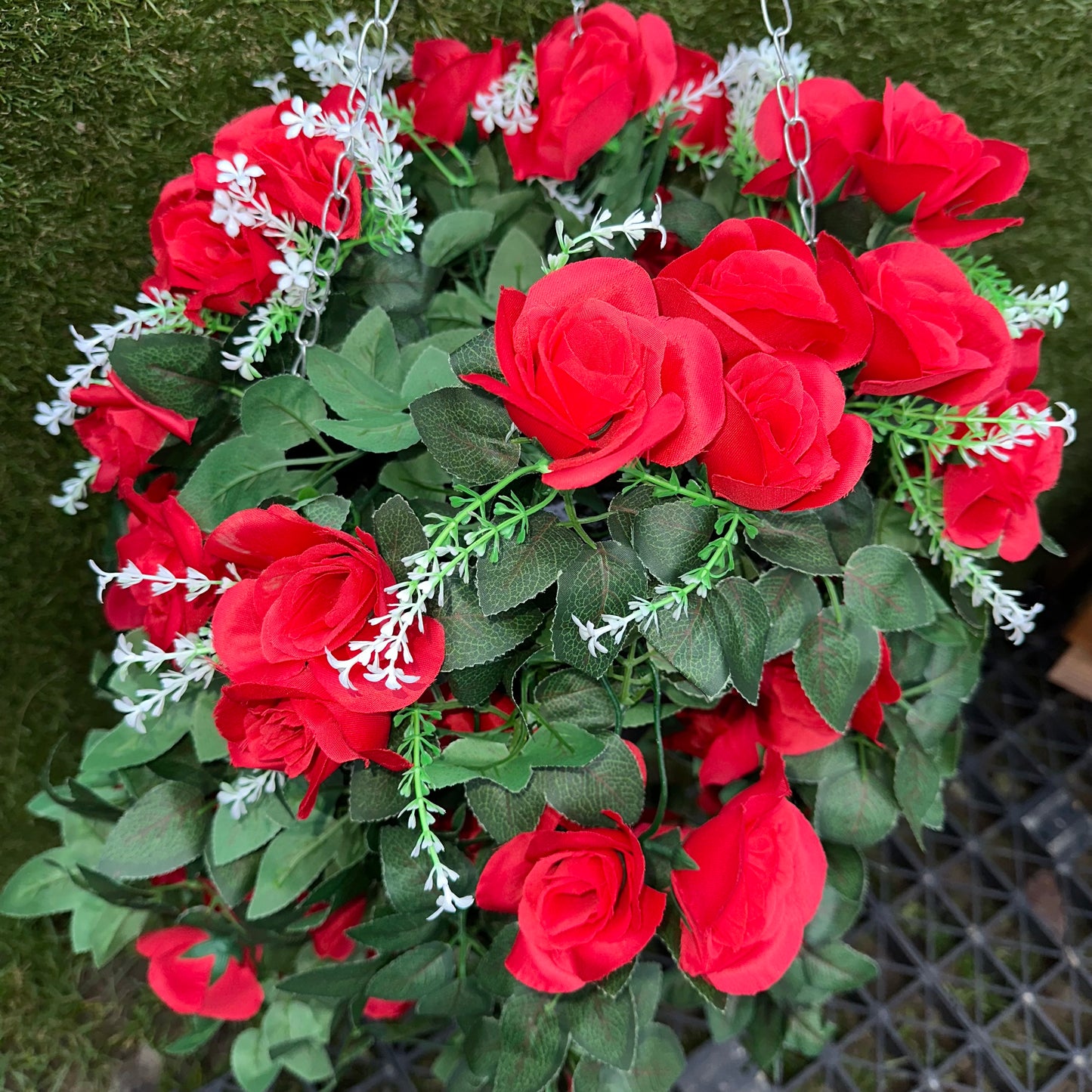 “Phia” hanging basket with Red flowers