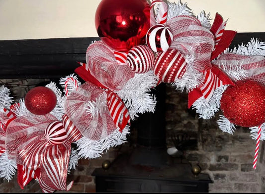 White 9ft Candycane garland. Red & white