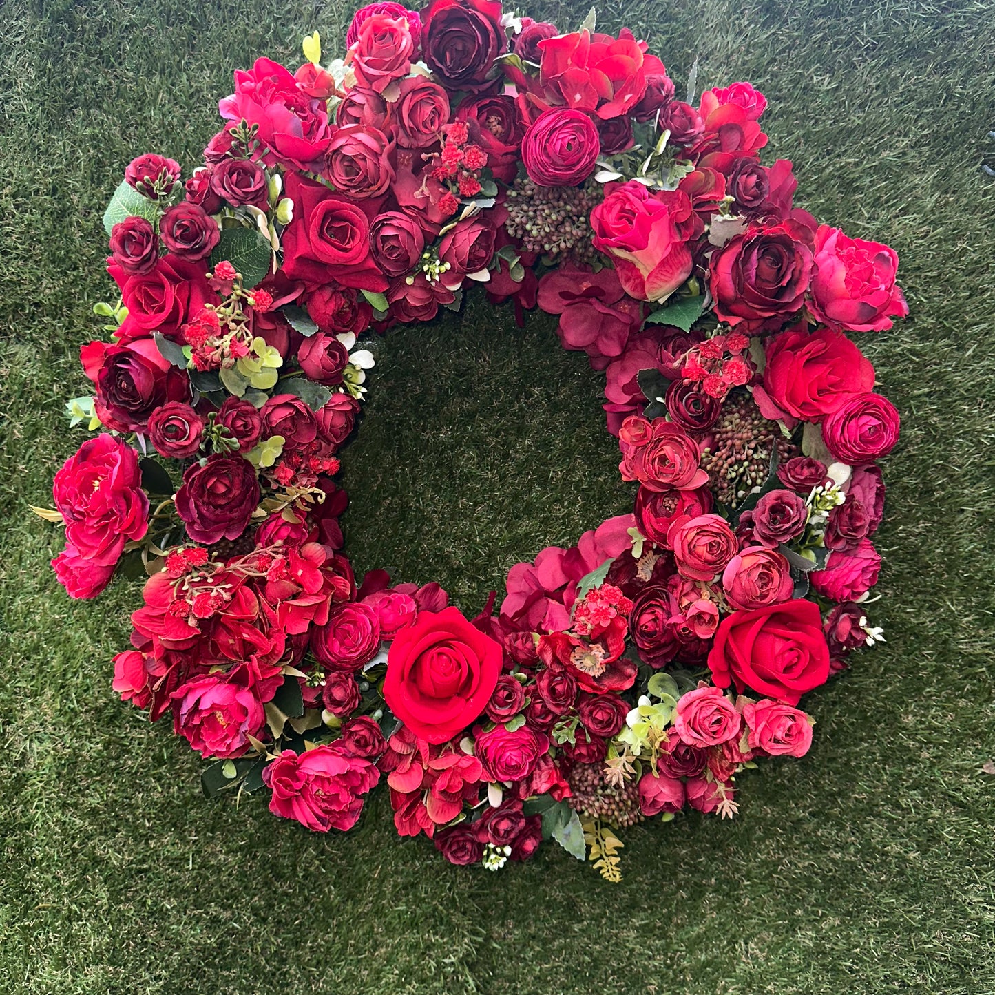 Renata Deep reds wreath