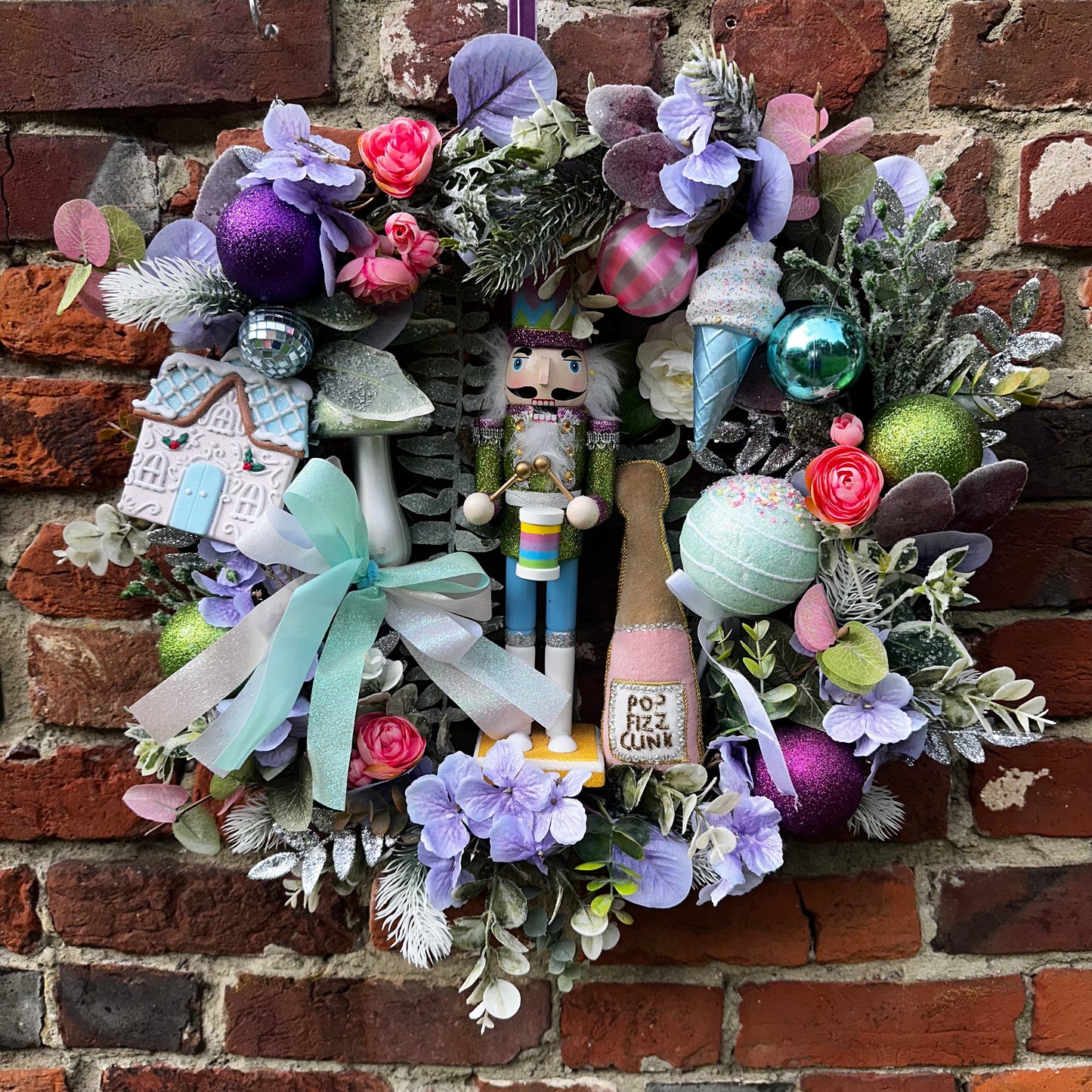 “ Elvis” the Nutcracker wreath 55cm