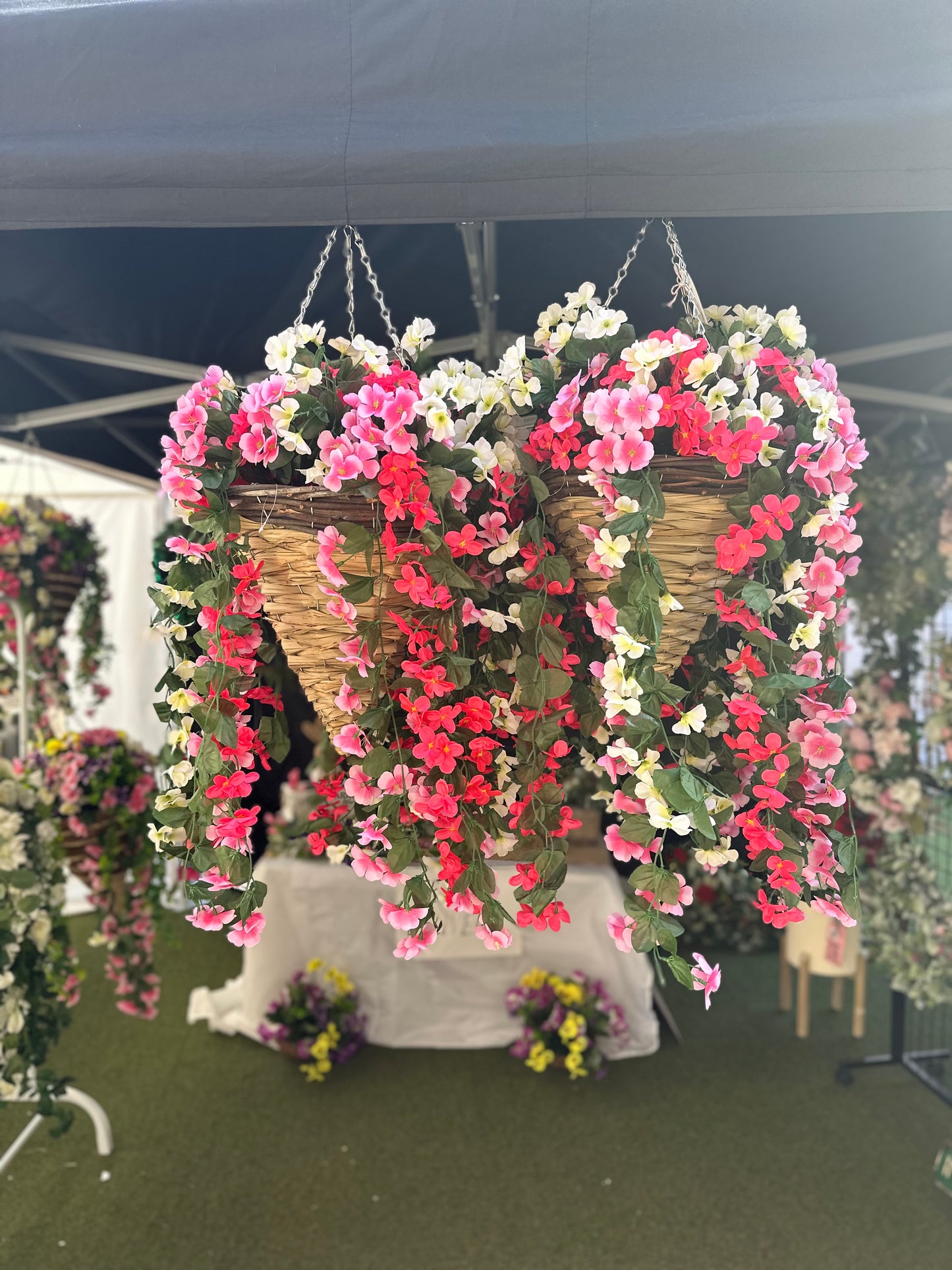 Sindy hanging basket