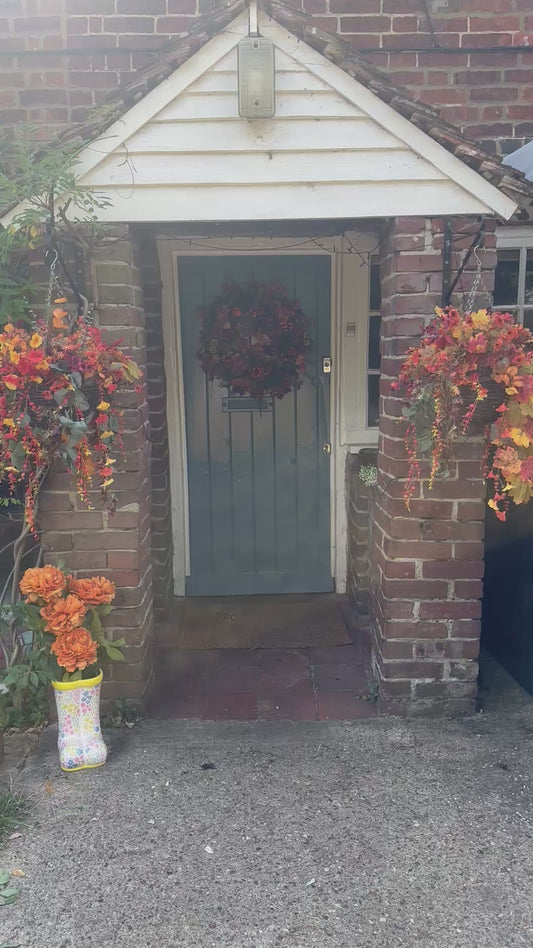 Lorraine pair of maple leaf hanging baskets